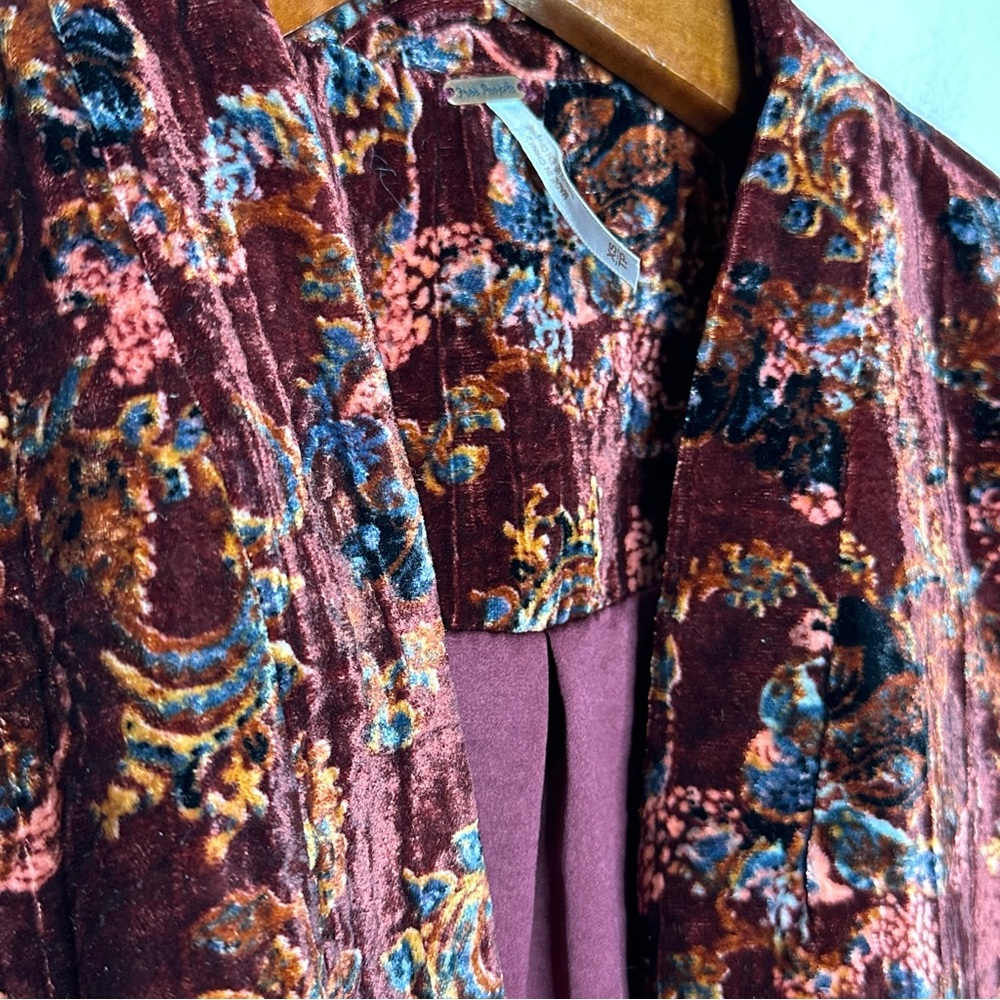 Free People Print Crinkle Velvet Slouchy Jacket - Picture 7 of 12